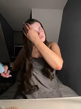 Blonde Bunny online show from 02/12/26, 11:59