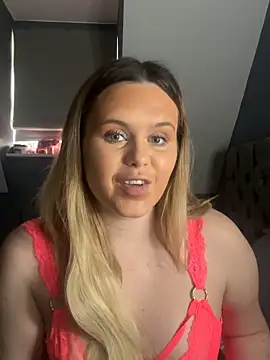 Blonde Bunny online show from 11/29/25, 12:27