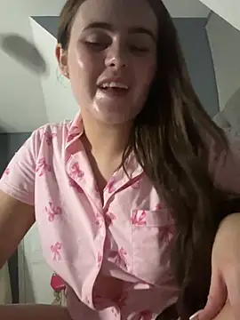 Blonde Bunny online show from 02/15/26, 12:00