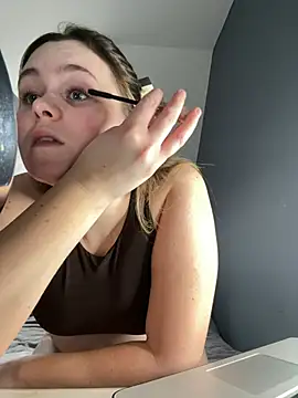 Blonde Bunny online show from 02/03/26, 01:27