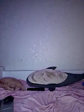 carolinakis  online show from 12/05/25, 08:39