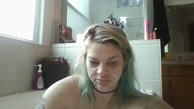 Snapshot of anitabonghit chatting on 07/10/26, 01:11 anitabonghit online show from 07/10/26, 01:11