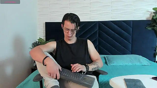 Brandon starkk online show from 03/21/26, 11:58