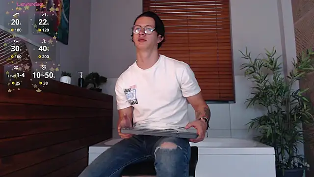 Brandon starkk online show from 02/05/26, 12:01