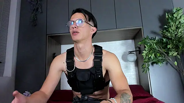 Brandon starkk online show from 11/28/25, 12:05