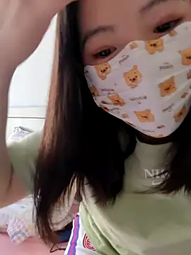 lili-8979 online show from 11/17/25, 03:10