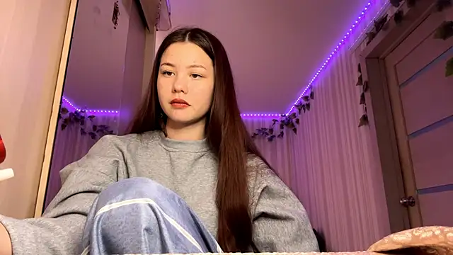 CutieSlim online show from 12/16/25, 06:06