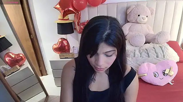 Emyii  online show from 02/09/26, 11:03