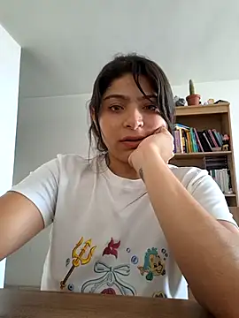 Emyii  online show from 07/22/26, 02:30