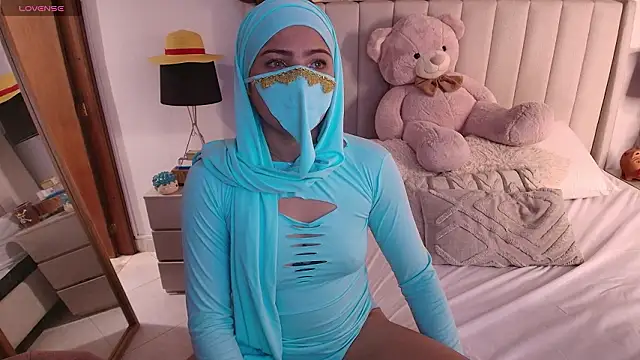 Emyii  online show from 03/29/26, 12:18