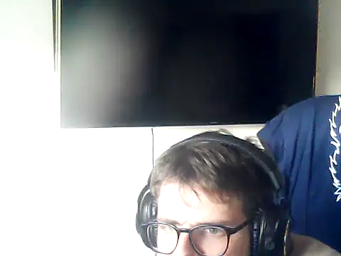 Snapshot of DesertedMonoxide chatting on 04/02/26, 03:41 DesertedMonoxide online show from 04/02/26, 03:41