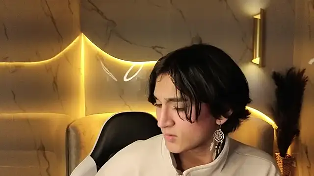 zoe tp online show from 11/25/25, 12:27