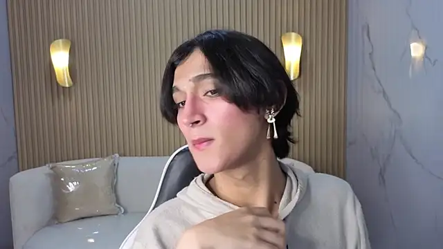 zoe tp online show from 11/30/25, 01:01