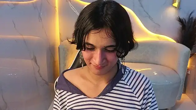 zoe tp online show from 11/30/25, 12:44