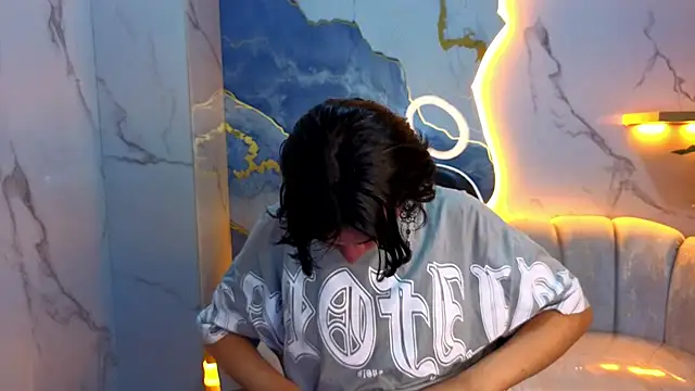 zoe tp online show from 12/20/25, 12:52