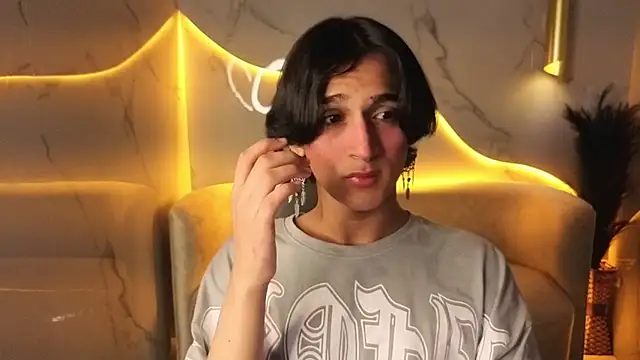 zoe tp online show from 12/01/25, 08:10