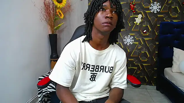 Snapshot of negga_cum chatting on 11/17/25, 01:59 negga cum online show from 11/17/25, 01:59