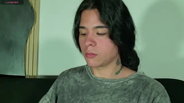 Snapshot of Angel-umbra chatting on 01/18/26, 10:07 Angel-umbra online show from 01/18/26, 10:07