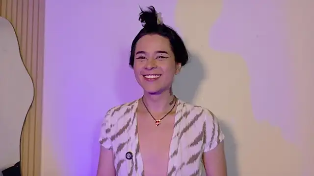 Angel-umbra online show from 03/25/26, 09:35