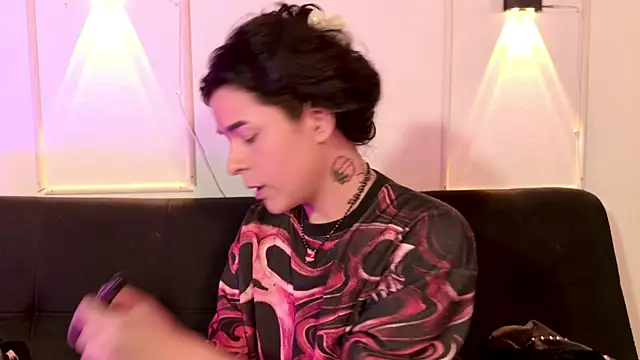 Angel-umbra online show from 04/08/26, 09:38