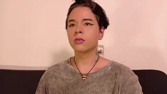 Angel-umbra online show from 03/12/26, 08:24