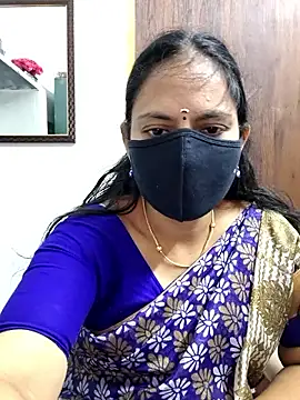 Queen-Neha online show from 02/17/26, 05:38