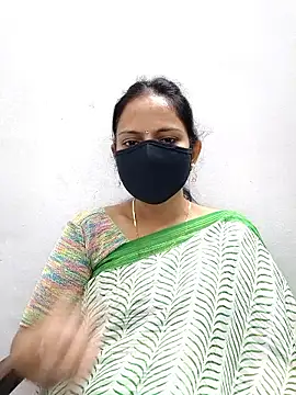 Queen-Neha online show from 01/13/26, 06:45