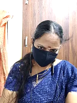 Queen-Neha online show from 03/11/26, 06:13