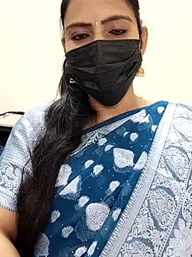 Snapshot of Queen-Neha chatting on 11/16/25, 07:40 Queen-Neha online show from 11/16/25, 07:40