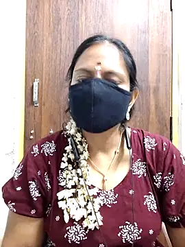 Queen-Neha online show from 04/11/26, 06:22