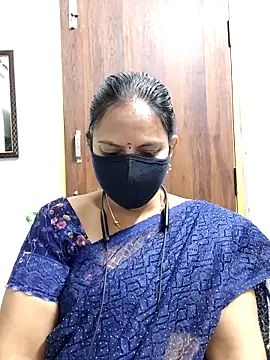 Queen-Neha online show from 03/15/26, 03:08