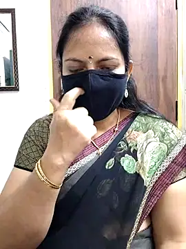 Queen-Neha online show from 03/08/26, 05:22