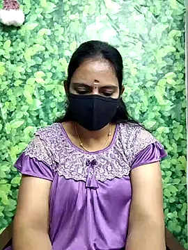 Queen-Neha online show from 12/19/25, 06:10