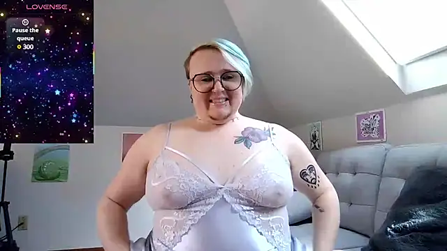 queerlyjaz online show from 03/01/26, 07:14