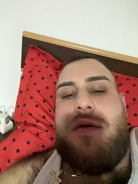 Snapshot of Andreiandu23 chatting on 02/16/26, 03:54 Andreiandu23 online show from 02/16/26, 03:54