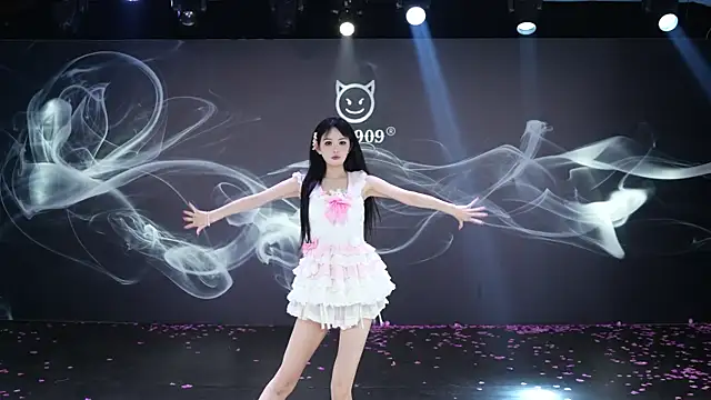 LU-909 online show from 01/13/26, 01:09