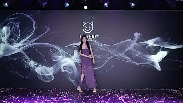 LU-909 online show from 12/18/25, 12:49