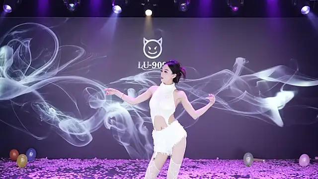 LU-909 online show from 12/05/25, 08:13