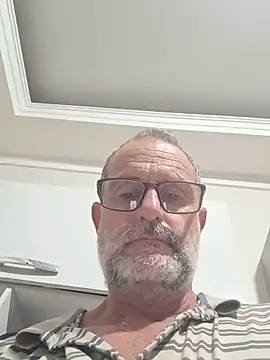 Snapshot of nard53 chatting on 06/10/26, 12:23 nard53 online show from 06/10/26, 12:23