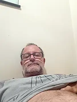 nard53 online show from 04/22/26, 04:08