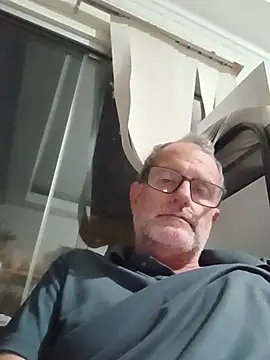 Snapshot of nard53 chatting on 07/15/26, 10:28 nard53 online show from 07/15/26, 10:28