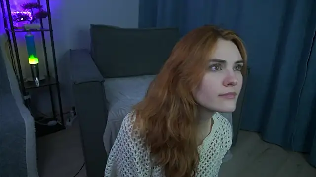 Snapshot of foxy_cute4you chatting on 02/01/26, 08:18 foxy cute4you online show from 02/01/26, 08:18