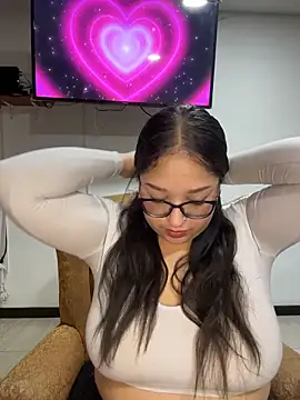 Whitneyy online show from 11/20/25, 03:07