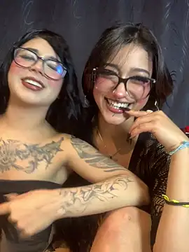 Snapshot of LilithMonette chatting on 03/26/26, 02:10 LilithMonette online show from 03/26/26, 02:10