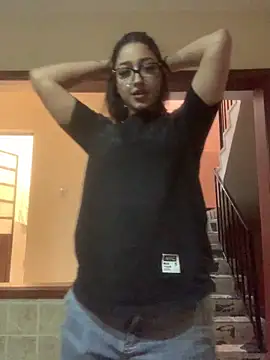 Snapshot of LilithMonette chatting on 04/03/26, 01:01 LilithMonette online show from 04/03/26, 01:01