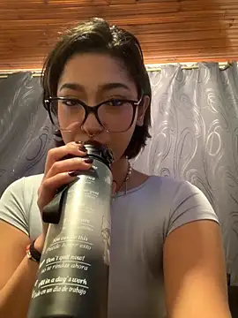 Snapshot of LilithMonette chatting on 03/08/26, 07:06 LilithMonette online show from 03/08/26, 07:06