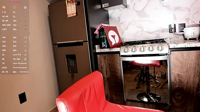 latinbitch online show from 04/13/26, 04:11