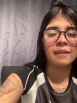 Dannii- online show from 02/01/26, 10:41