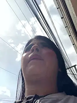 Dannii- online show from 02/05/26, 06:37