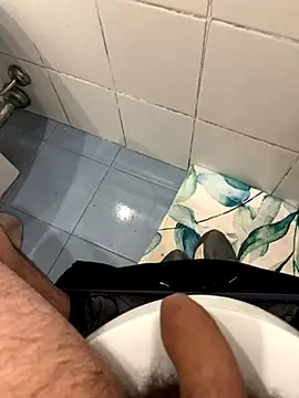 marc8876 online show from 12/15/25, 06:47